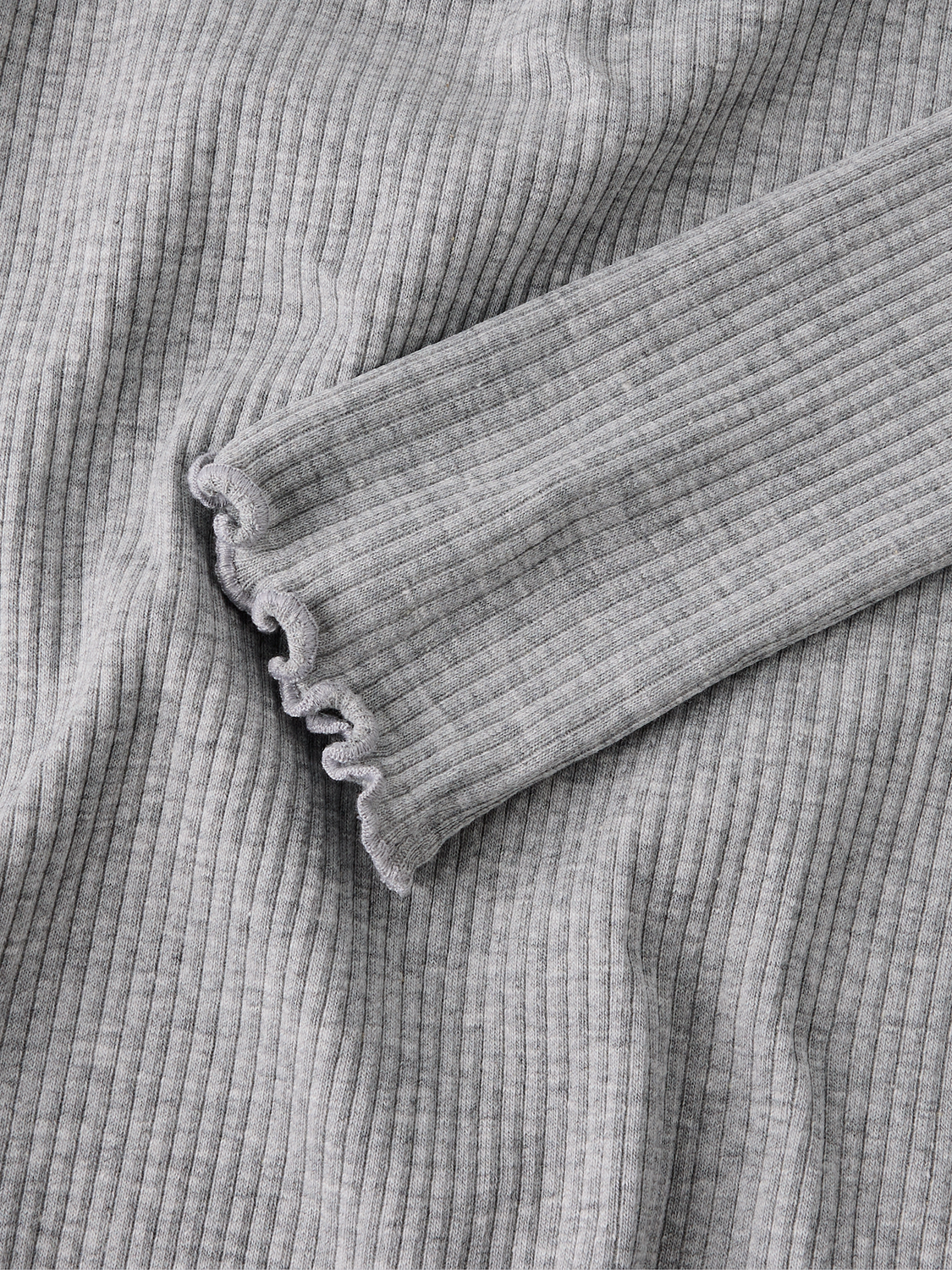 model_shot-front_full